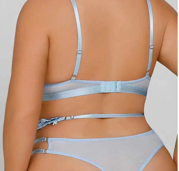 DLLOVEJEANWomen Plus Embroidery